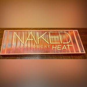 Urban Decay Naked Eyeshadow Palette- Heat
